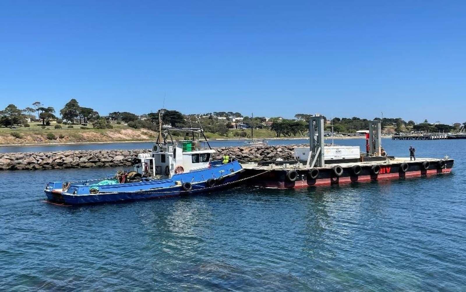 24m Non-Propelled Work Barge — image 1